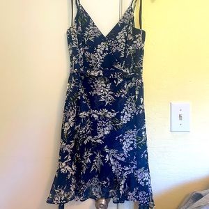 B. Smart blue floral dress!💙🦋